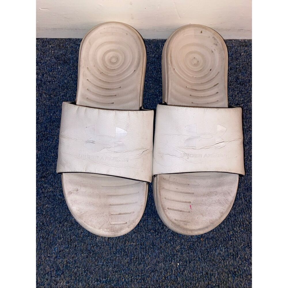 Under Armour men 10 slip on activewear athletic slides
